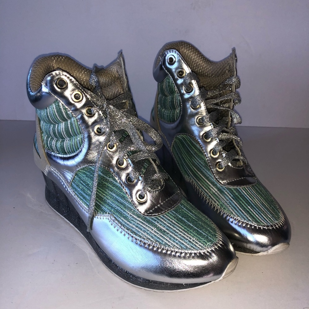 EASOS GEAL Green High Top Sneaker